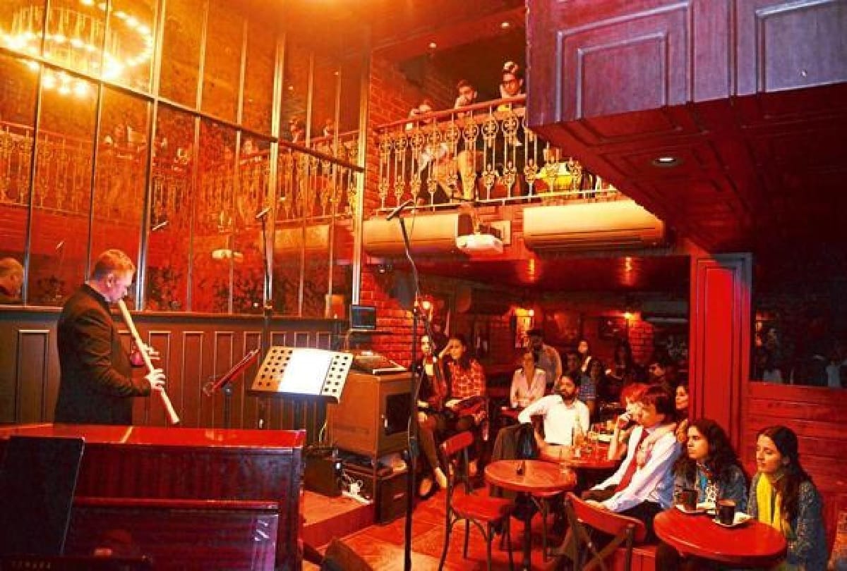 top five clubs and bar in delhi for nightlife