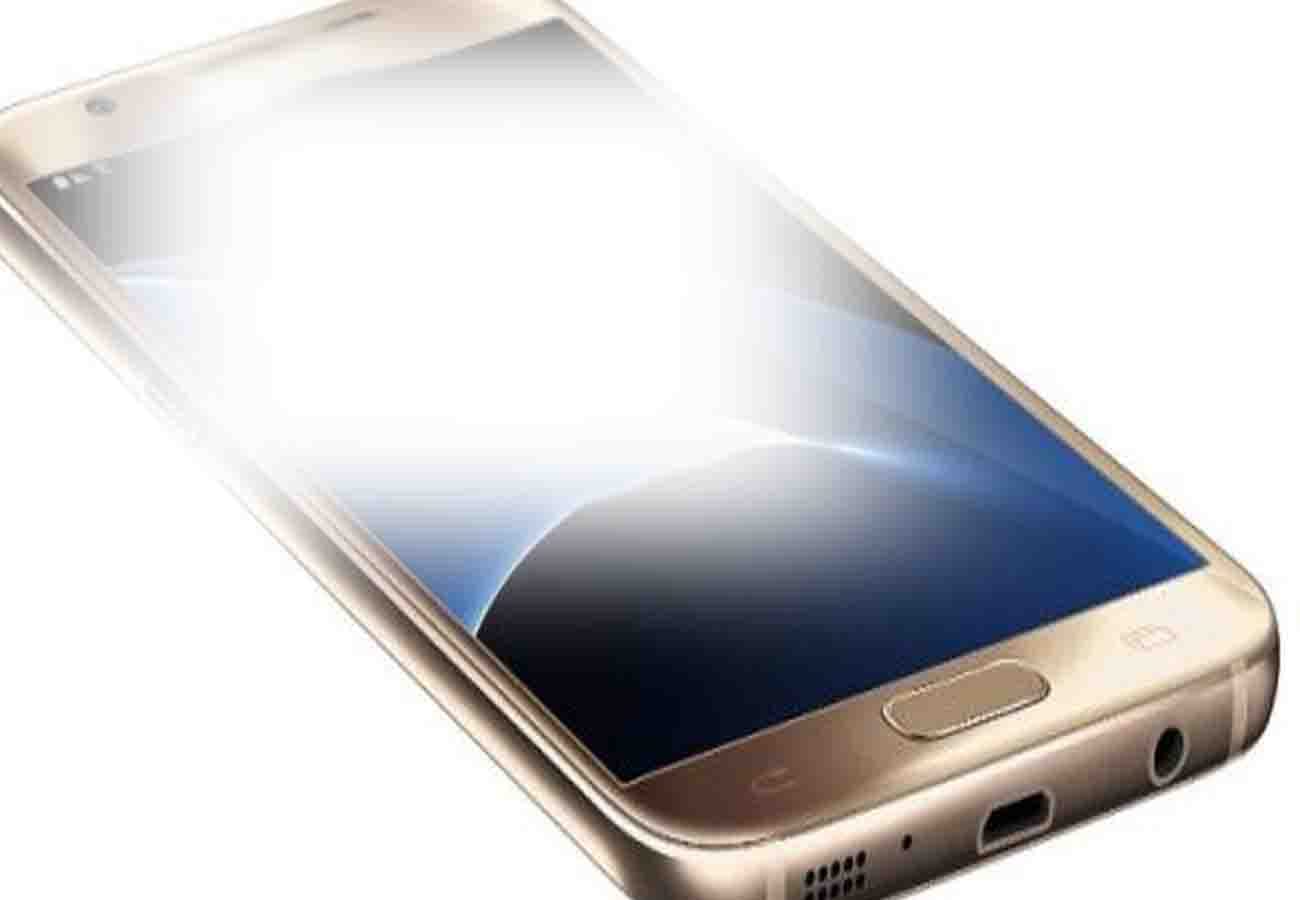 woman make Obscene Video of man and tried to cheat