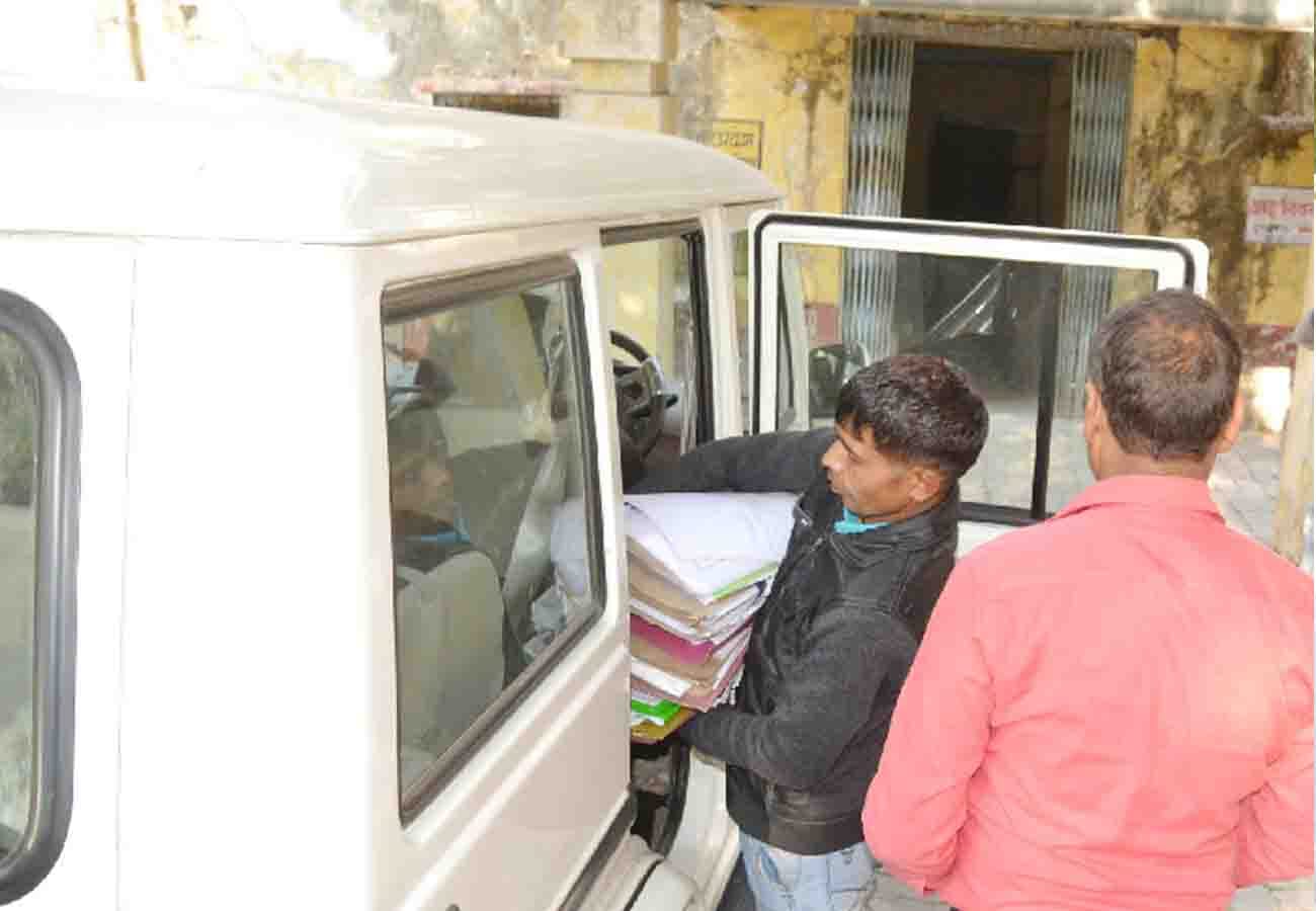 CBI reached Hamirpur in illegal mining case
