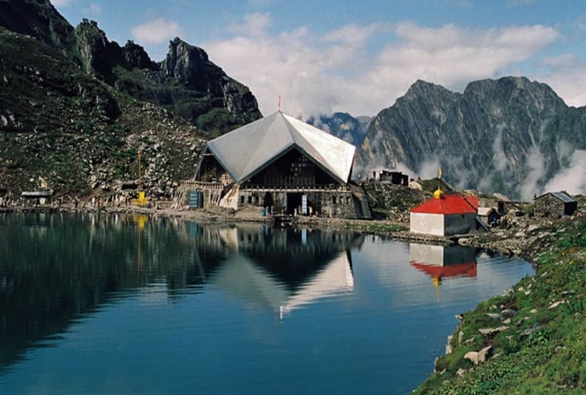 hemkund sahib uttarakhand religious pilgrimage of sikhism