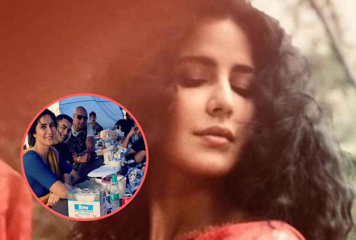 Katrina Kaif had launched with crew at set of bharat share photo on instagram