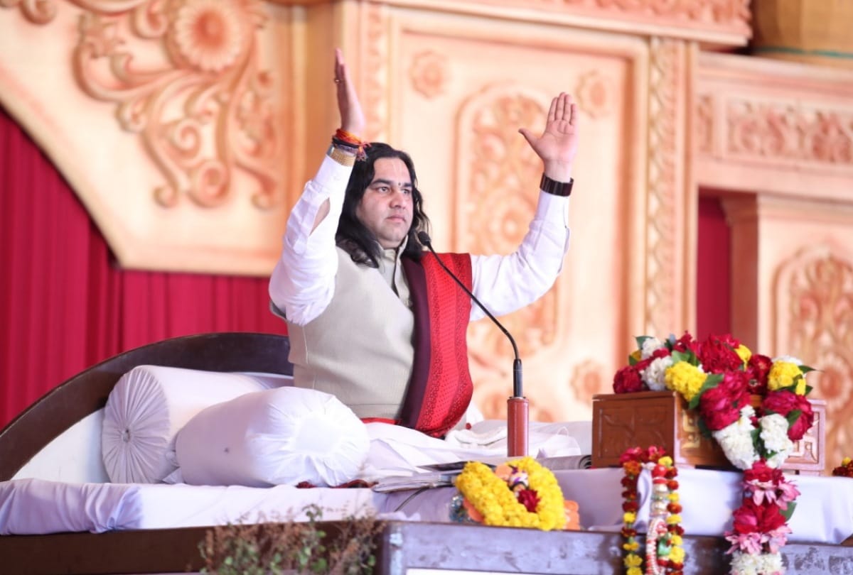 Kumbh 2019: Devkinandan will Tell Lord Ram katha for Ram Mandir construction