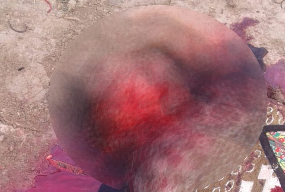 A woman murdered in bahraich.