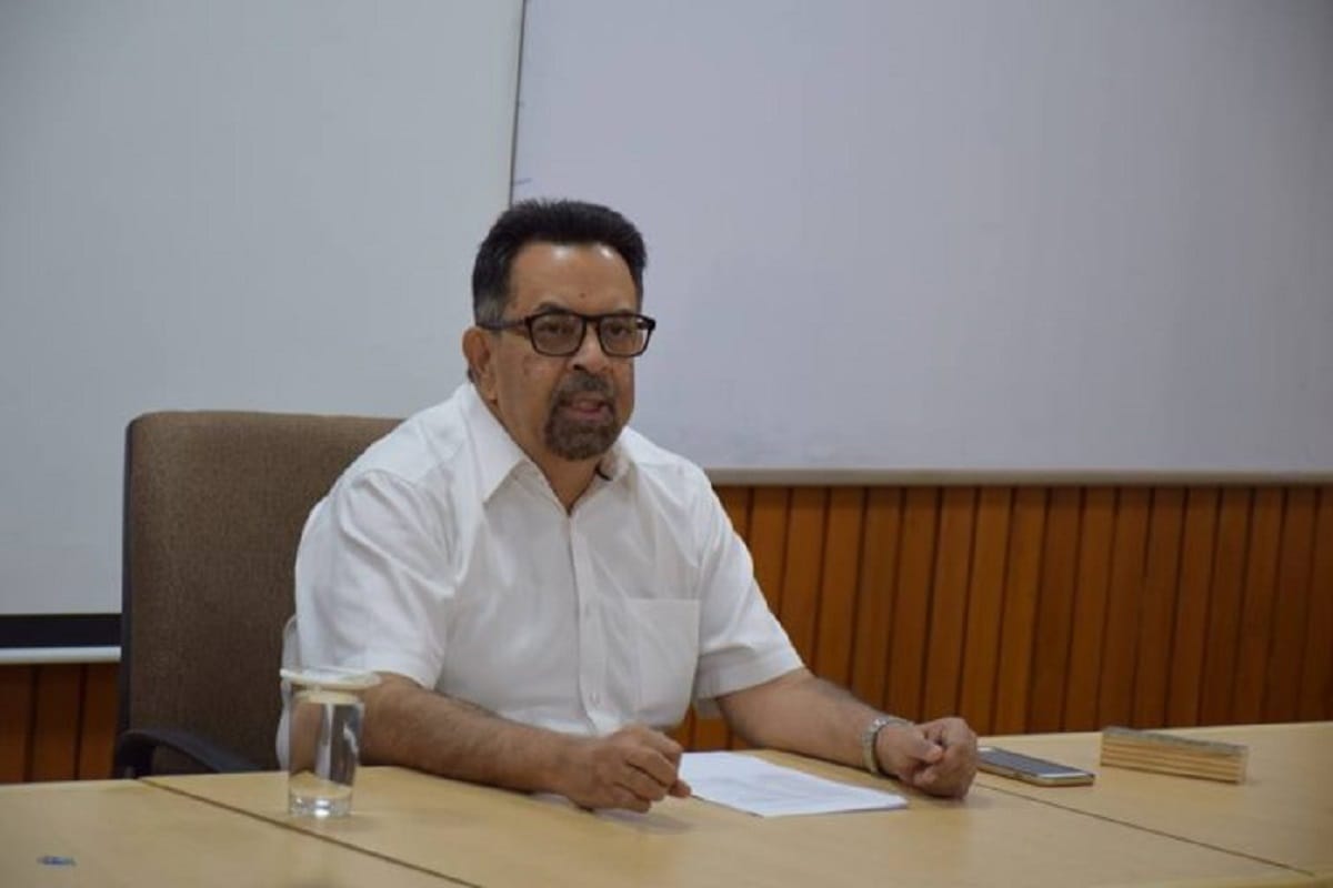 NDDB will create Cooperative of farmers who water their fields by solar pump