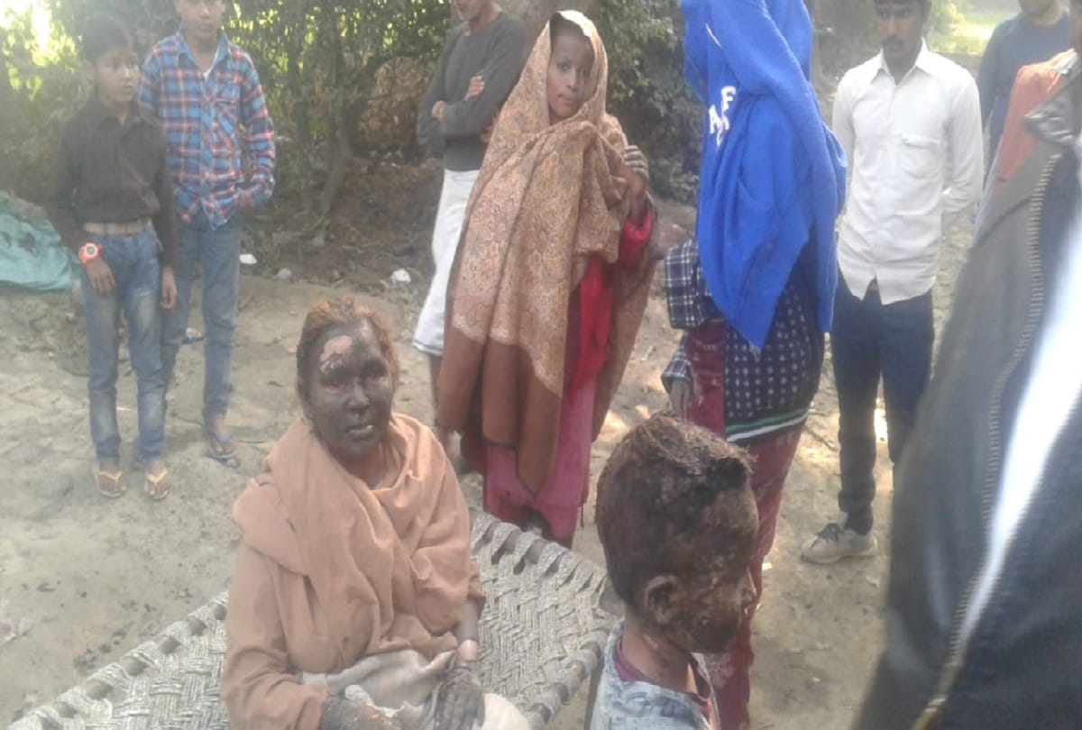 Fire in fireworks factory, four scorchers including mother and daughter in badaun