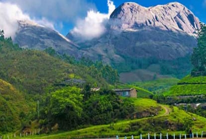 know india low budget places for holiday destination