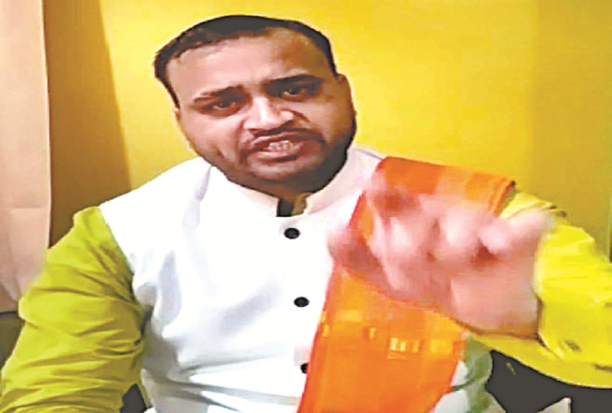 BJP leader Aftab Advani told Rashid Alvi is a Terrorist