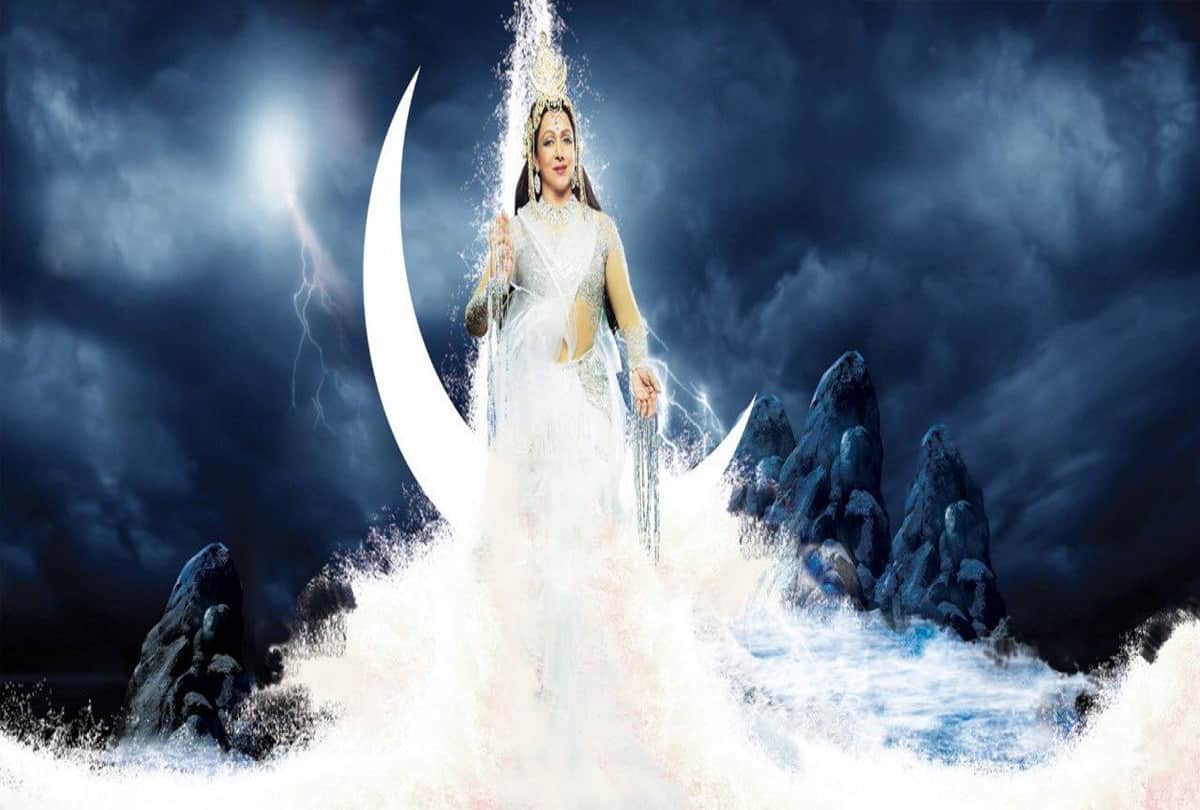 External Affairs Minister Sushma Swaraj impressed by Hema Malini  Classical Dance performance