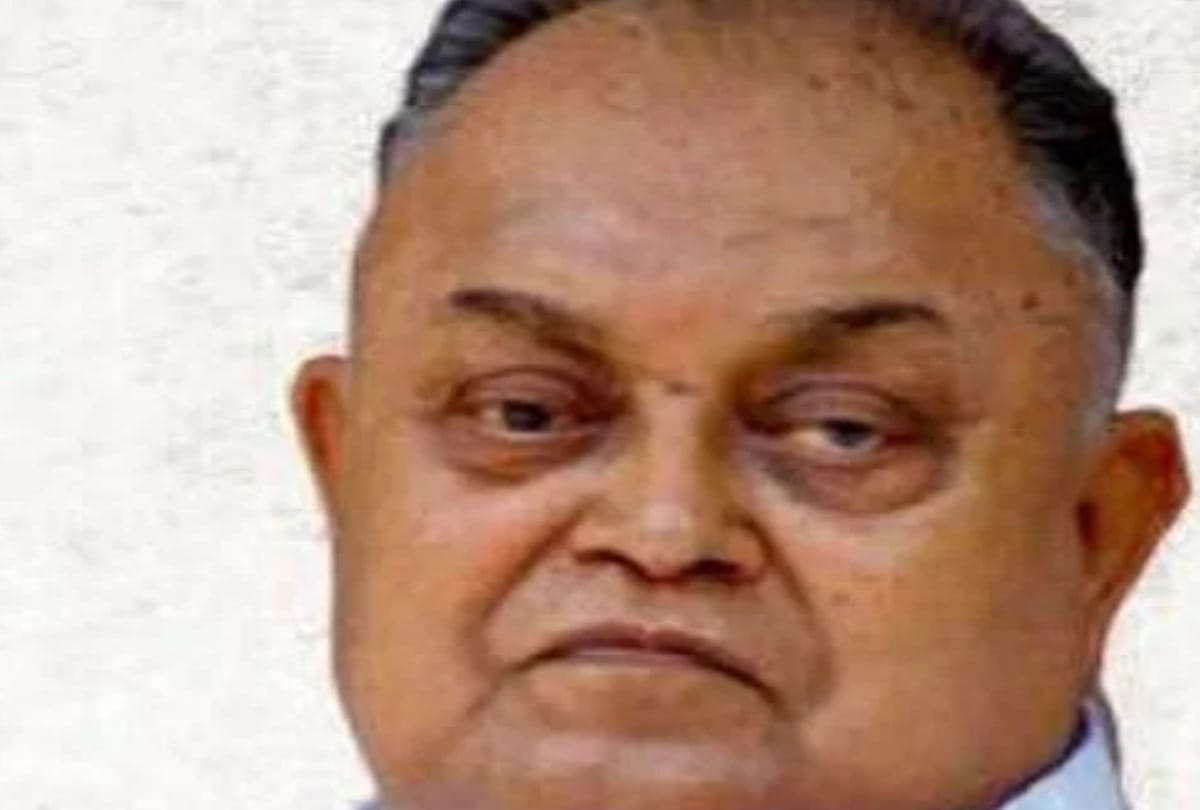know about leader janeshwar mishra