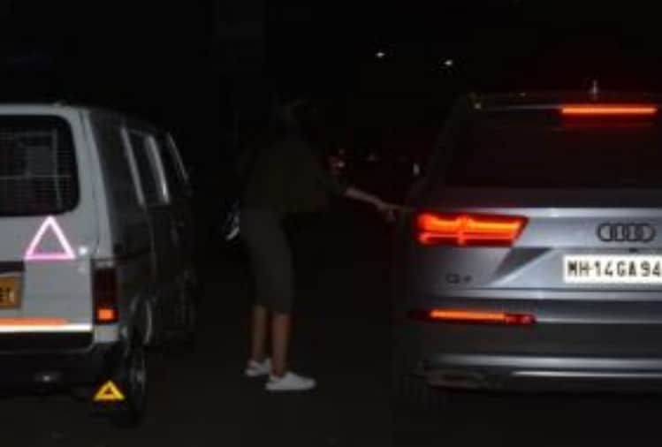 sushant singh rajput birthday bash kriti sanon join