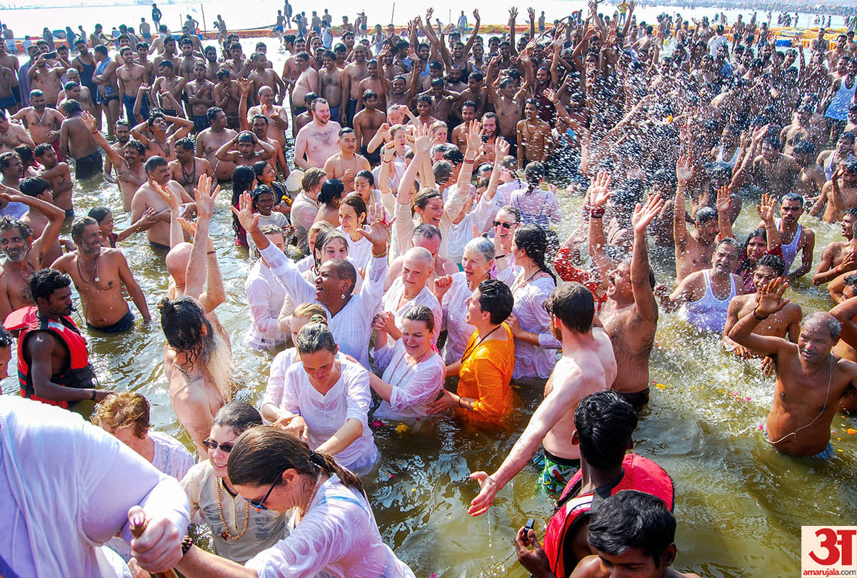 Kumbh mela 2019 why foreigner sadhu Devotees come to sangam prayagraj