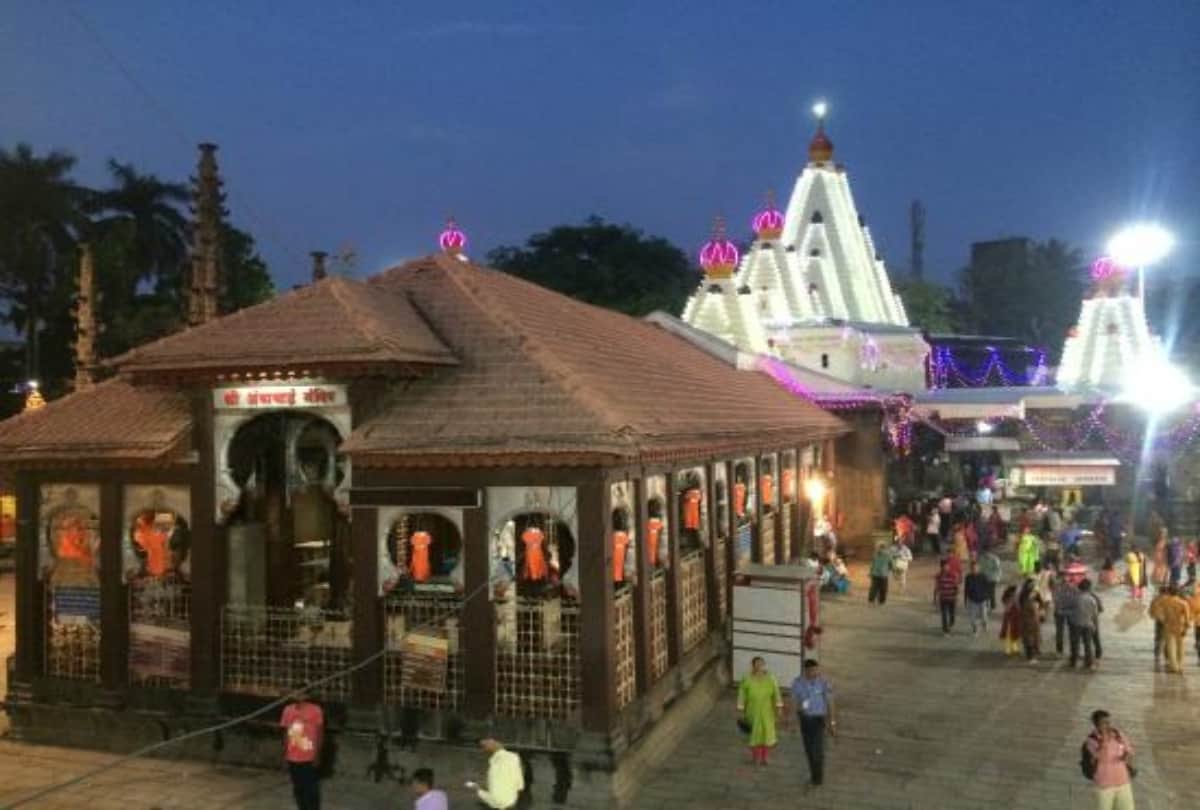 know about the tourist spot in kolhapur maharashtr