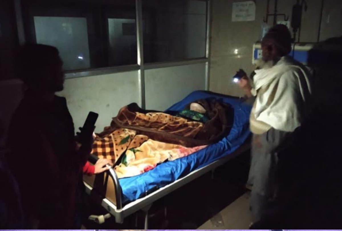 No electricity in Meerut medical college, Patients on high risk in emergency ward