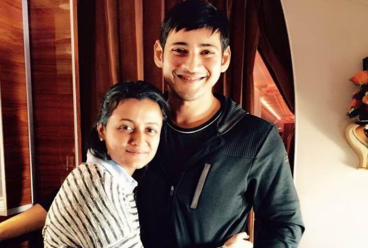 Mahesh Babu Birthday wished on his wife Namrata Shirodkar with Romantic photo