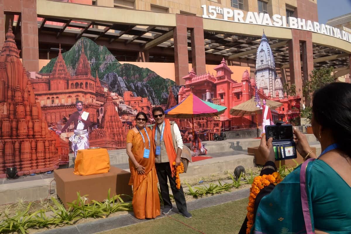 NRI showing their love for India in pravasi bhartiya sammelan