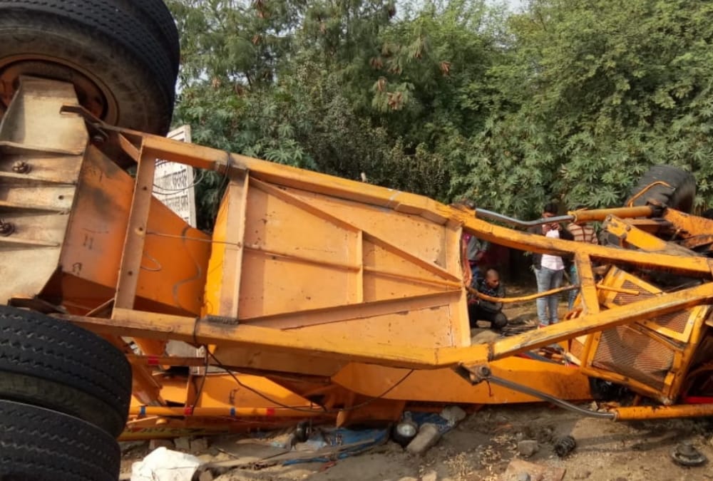 three died in an accident near amausi airport in lucknow.