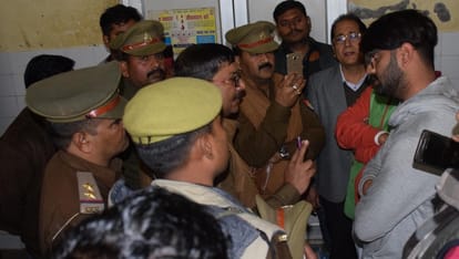 Firing during panchayat in azamgarh two injured