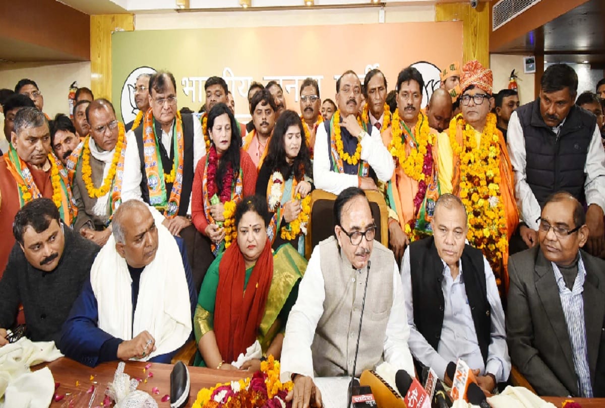 Former DG Home Guard Surya Kumar Shukla and Former BJP MLA joined in BJP
