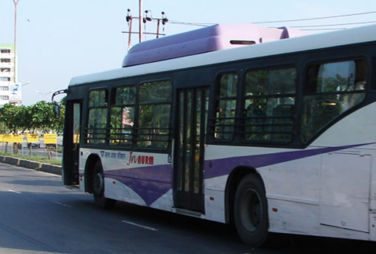 bus facilities for barbanki from lucknow