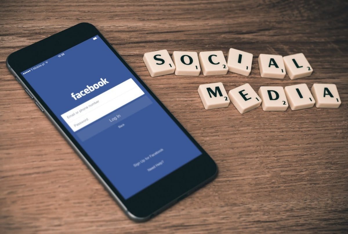 facebook id hacked from a link
