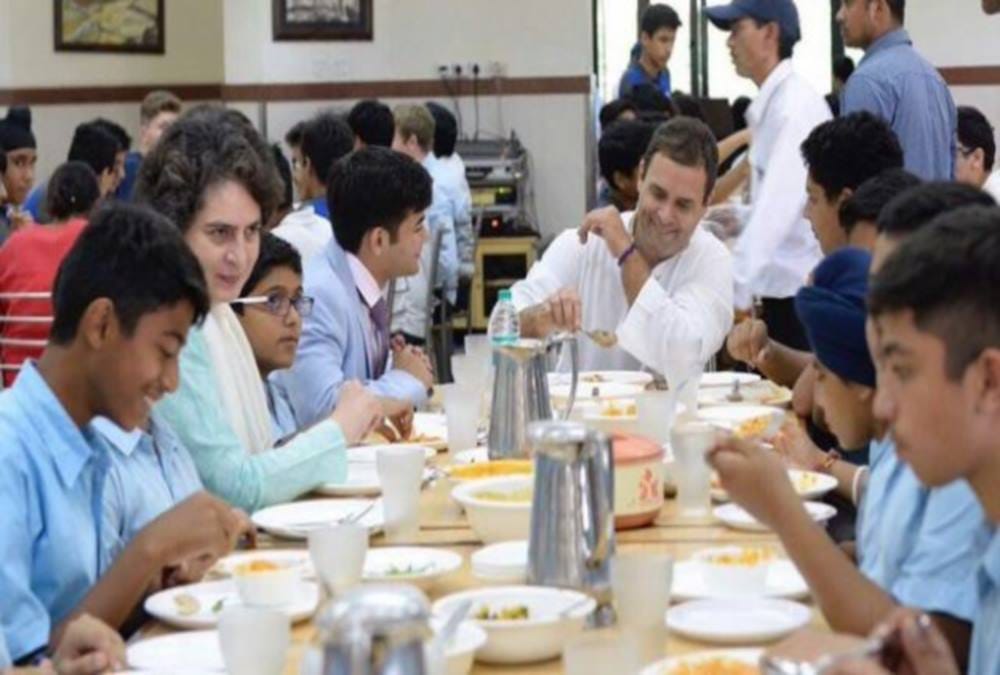 priyanka gandhi UP congress incharge and rahul lunch in canteen Dehradun