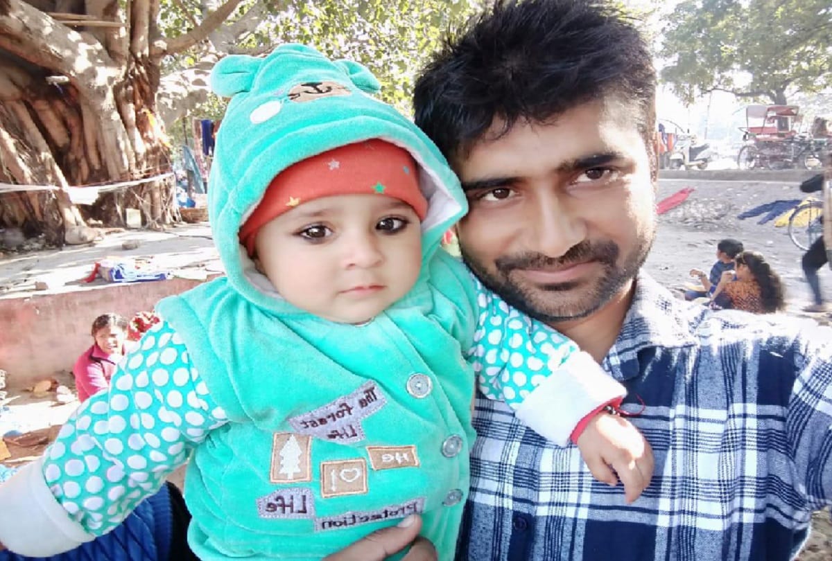 Meerut, national girls day, daughter's selfie with parents at workplace in West UP