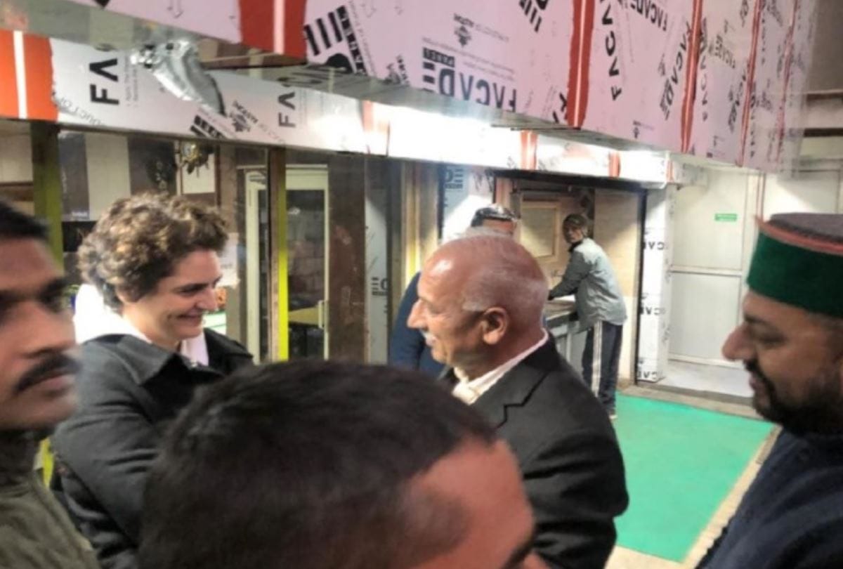 Priyanka Gandhi strategy from Shimla for Congress in Lok Sabha Elections 219
