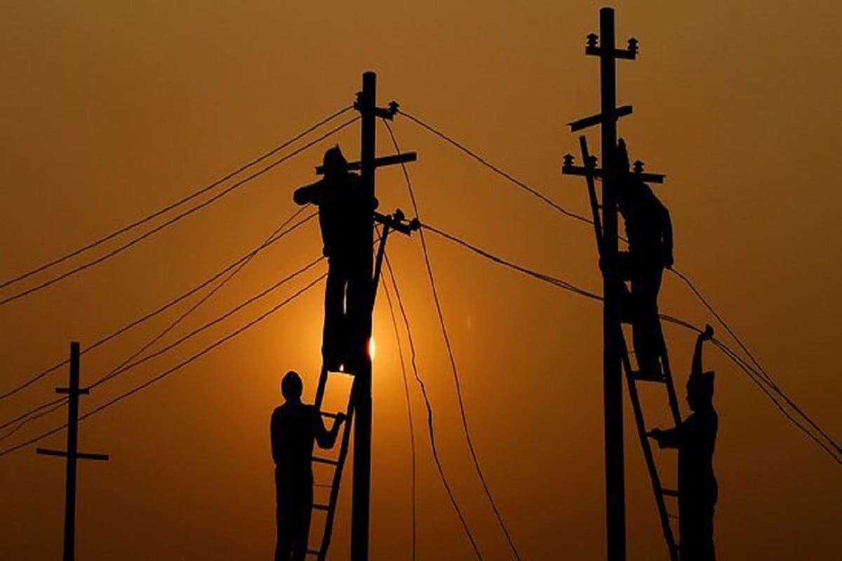 Corporations team conducted raids in many districts to catch electricity theft in Haryana 