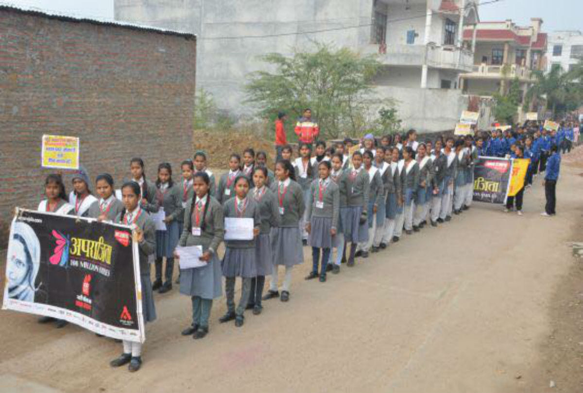 National Girls Child Day awareness rally held by aparajita 100 million smiles in firozabad