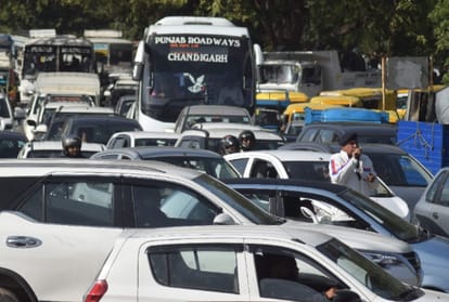 a woman Death in Roadway bus collision with Scooty in chandigarh
