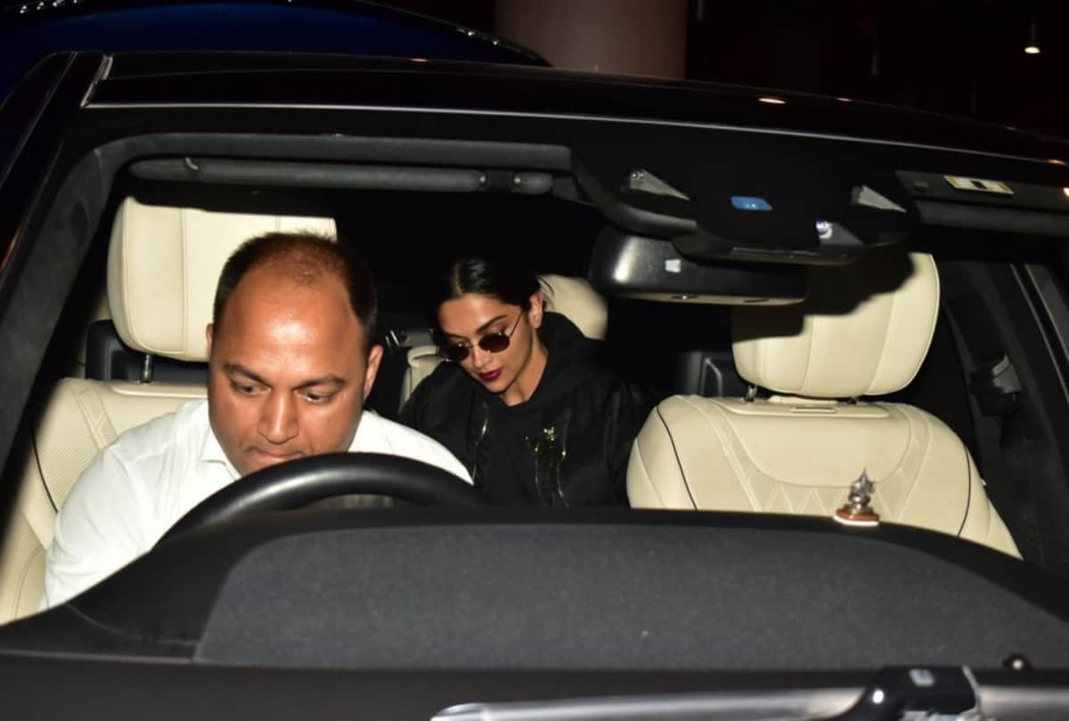 Deepika Padukone all black avatar Pics trend on social media