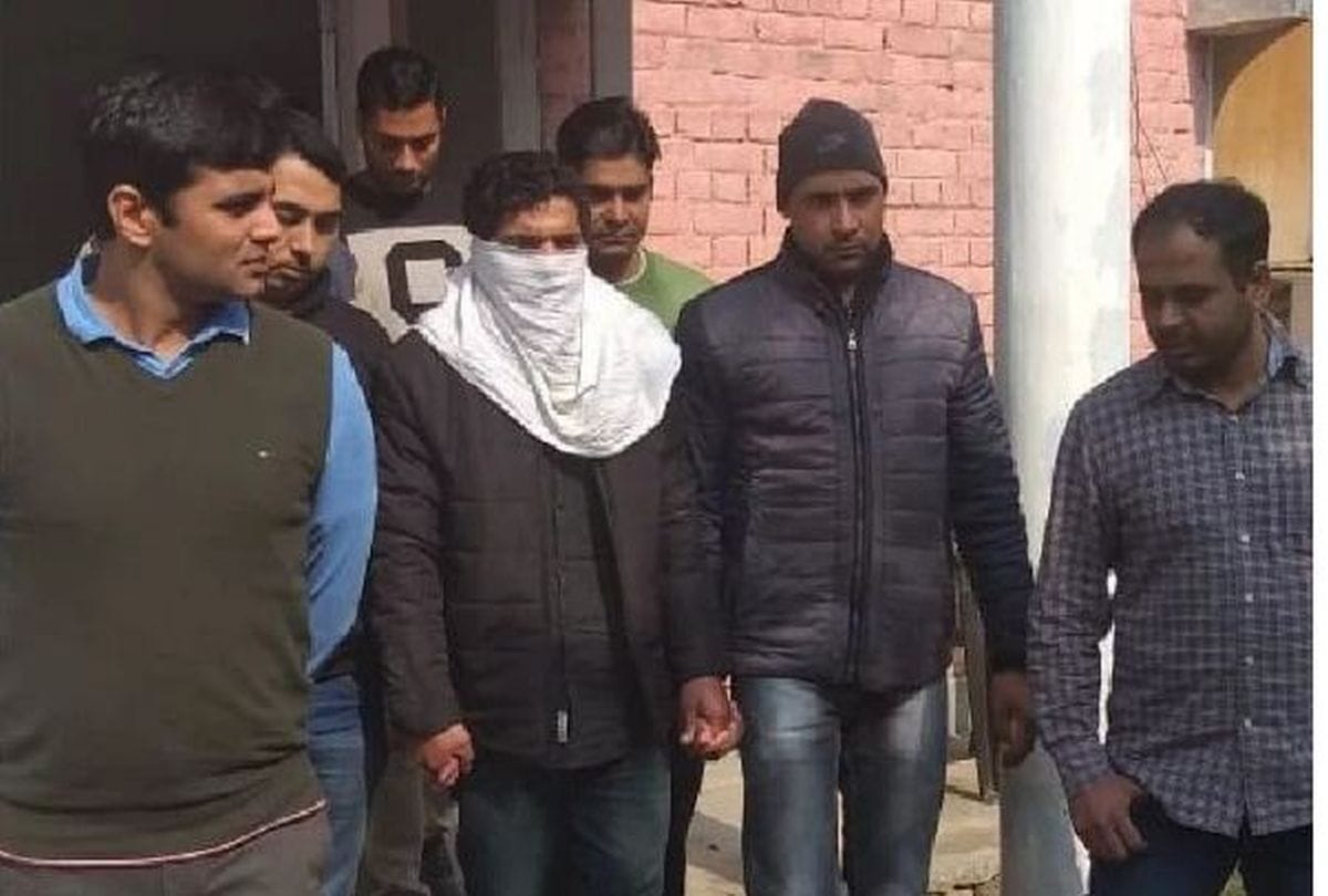 haryana stf arrested sharp shooter in agra