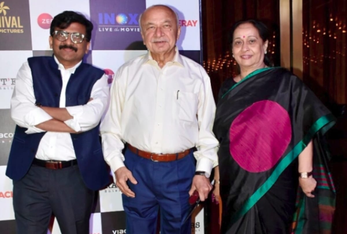 Uddhav Thackeray to Nawazuddin Siddiqui these bollywood actor reached Thackeray Special screening