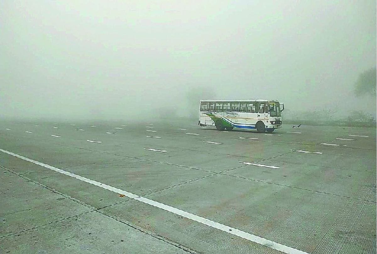 heavy fog in agra zone