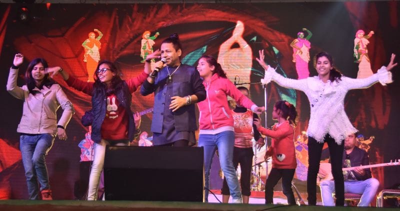 कैलाश खेर नाइट: अल्लाह के बंदे...