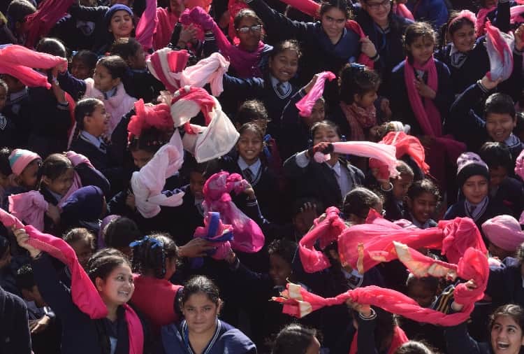 National Girl Child Day Celebration in Chandigarh With Pink Turban