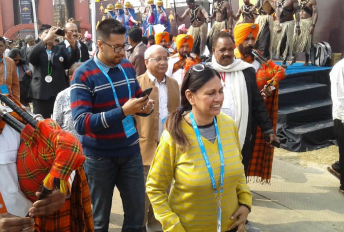 Kumbh Mela 2019 NRI visit to sangam for Kumbh snan in prayagraj