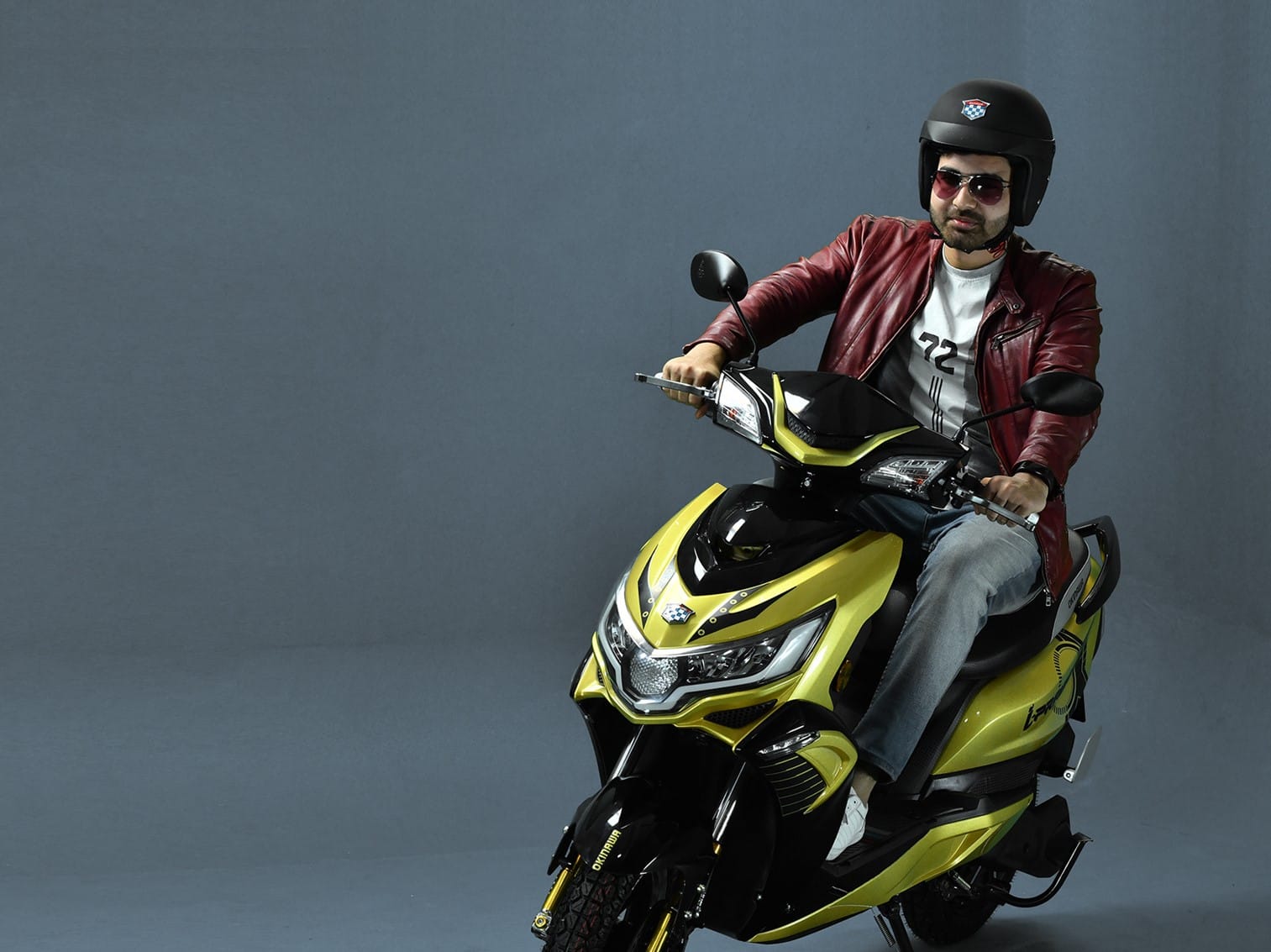 Electric Scooter Okinawa i-praise launched in India price at Rs 1.15 lakh