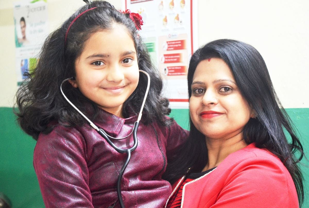 National Girls Day Selfie With Daughter At Workplace in Solan