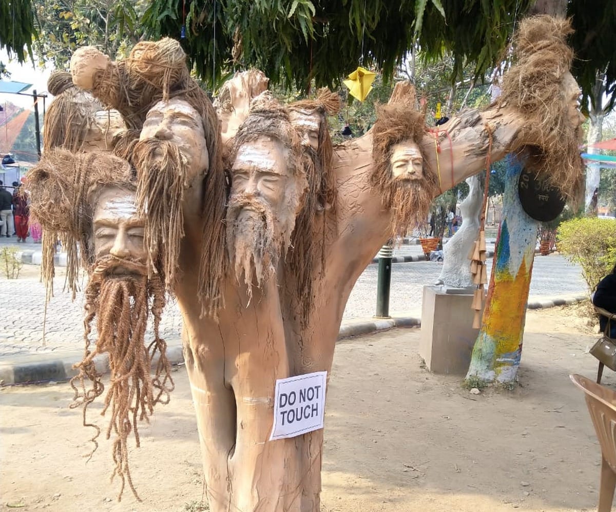Art fair organised in mahatma gandhi kashi vidyapith