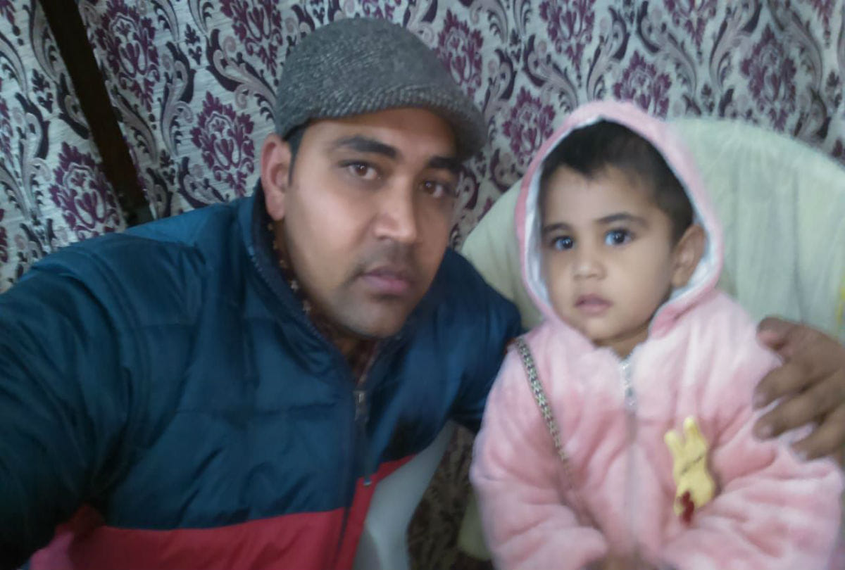 selfie with daughter at workplace on national girls day in etah kasganj