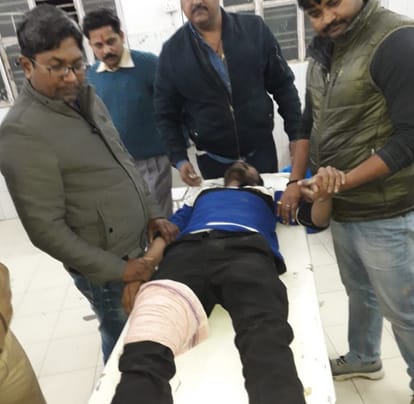 Police encouter in varanasi two criminal arrested
