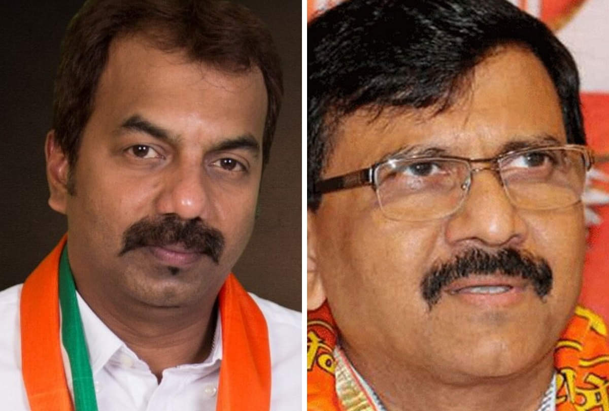 thackeray director Abhijit panse left before watching thackeray movie primier