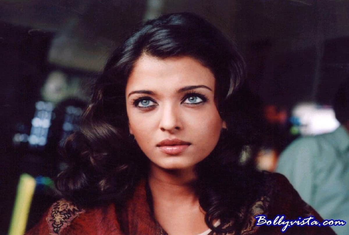 5 bollywood actresses who played negative role in films