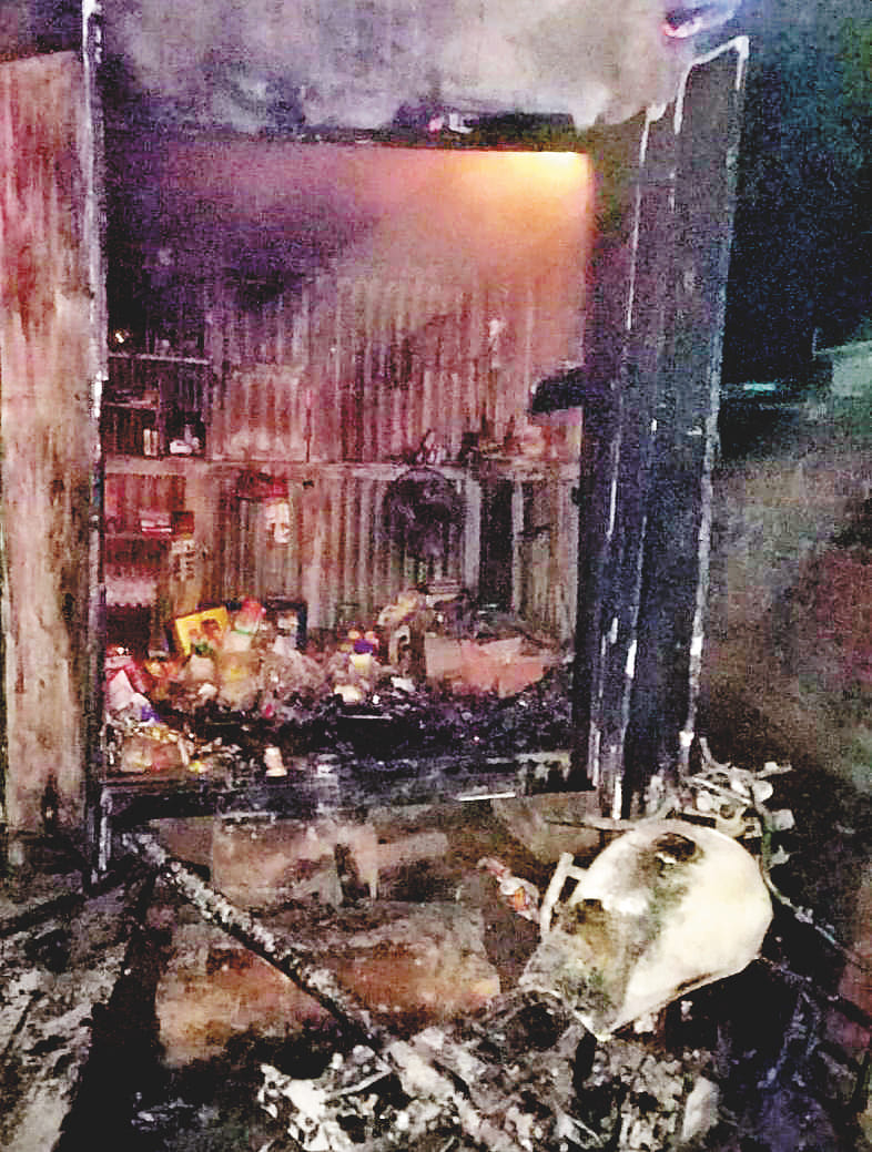 बड़हलगंज में बुजुर्ग की हत्या के बाद बवाल