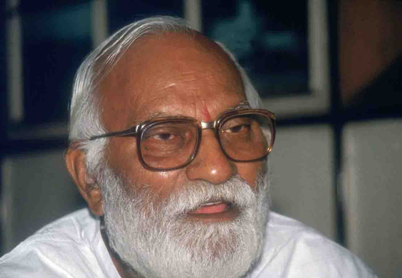 know about nana ji deshmukh