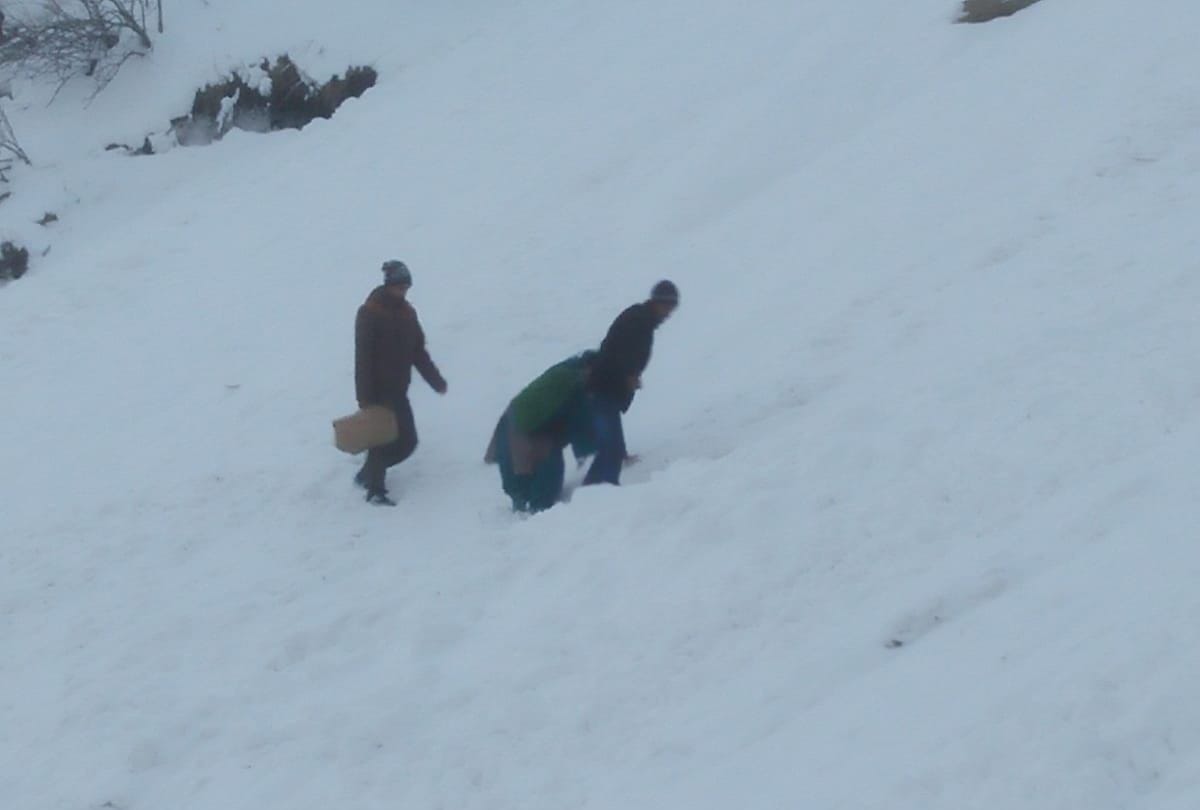 Himachal Pradesh Fresh Snowfall in Shimla Kullu Manali Chamba Mandi Sirmour
