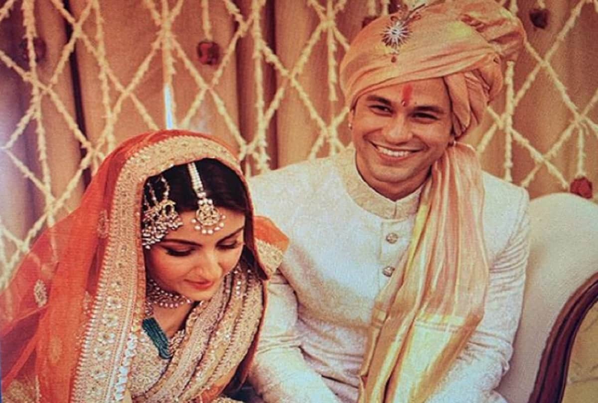 soha ali khan with saif ali khan and amrita singh in this throwback picture