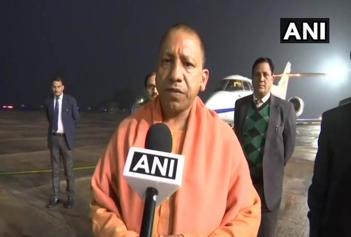 up cm yogi adityanath statement on priyanka gandhi