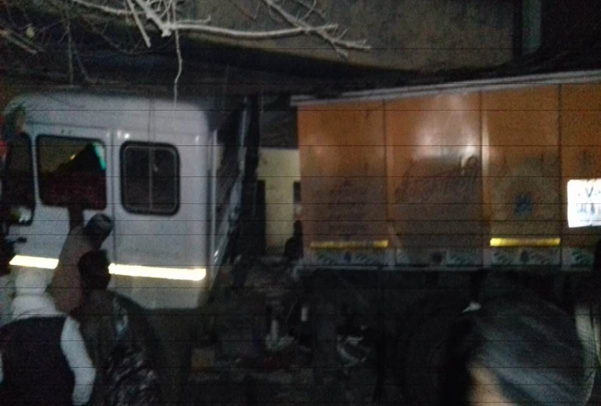 one man found dead by truck accident in aurangabad
